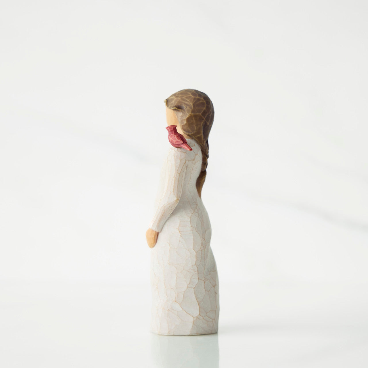figurine side