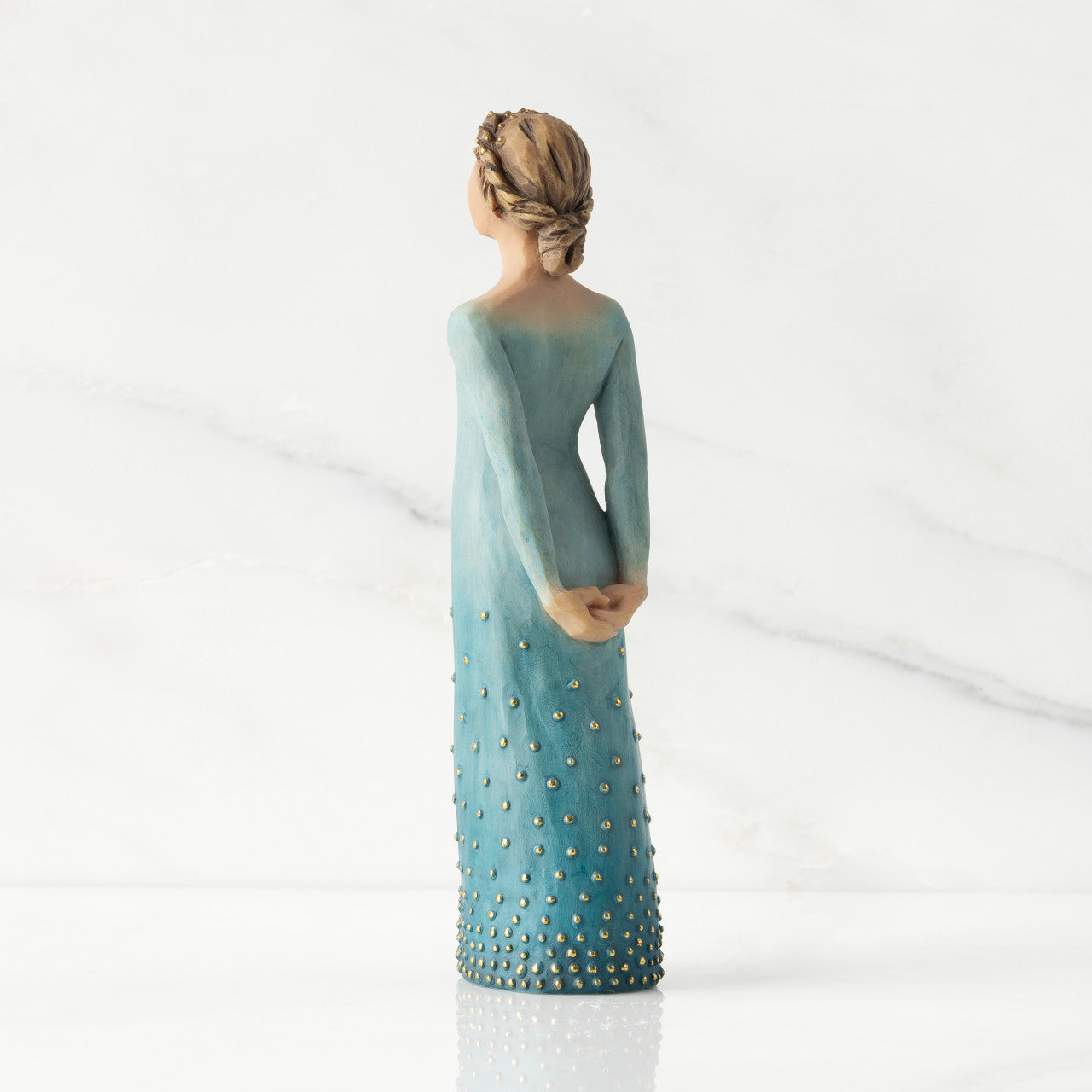 figurine back