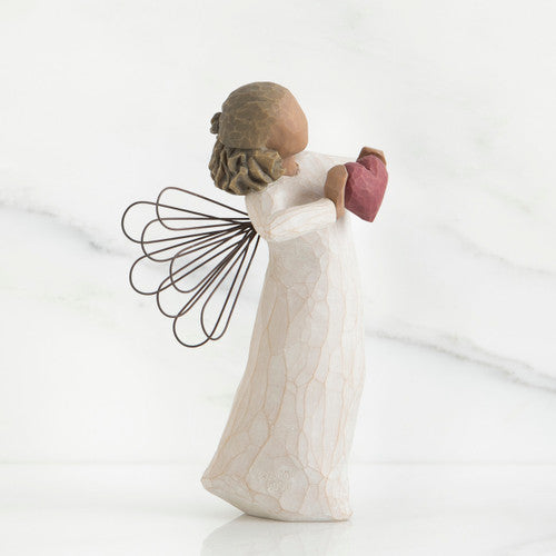 figurine side
