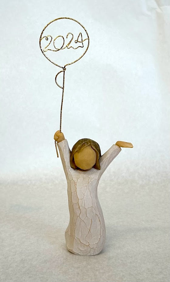 figurine front