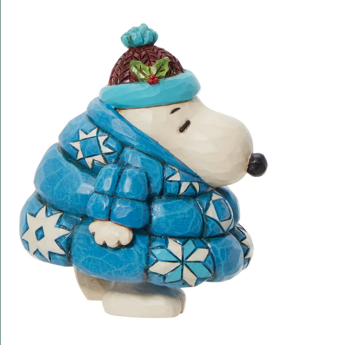 snoopy figurine side