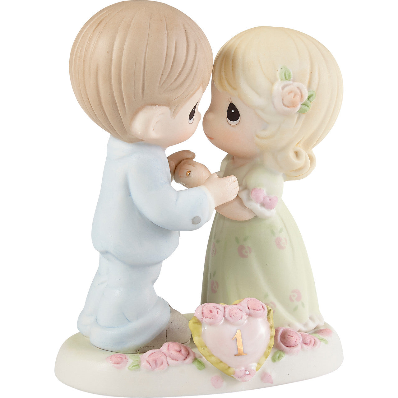 couple figurine side