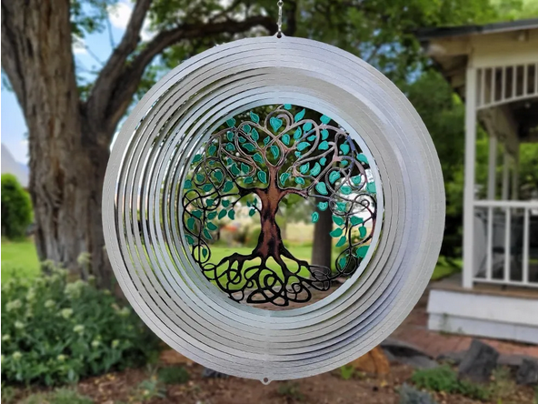 wind spinner outside