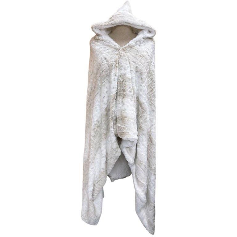 Hooded sherpa throw