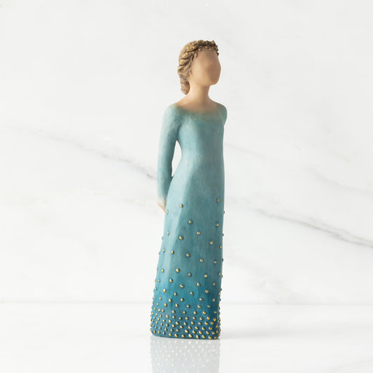 figurine front