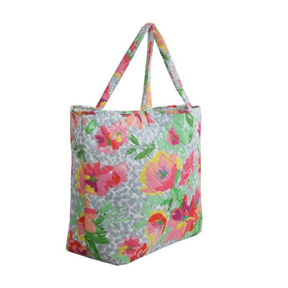 floral tote 3/4 view