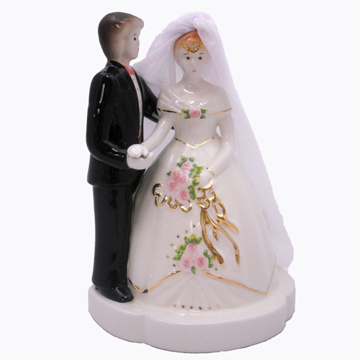 bride and groom figurine front